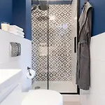 Apartment Urban Chic & Great Location & Modern - #o4 *