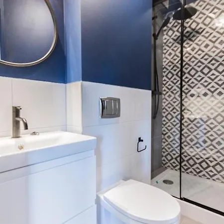 Urban Chic & Great Location & Modern - #o4