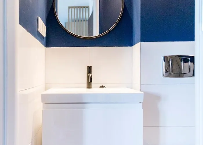 شقة Urban Chic & Great Location & Modern - #o4 *