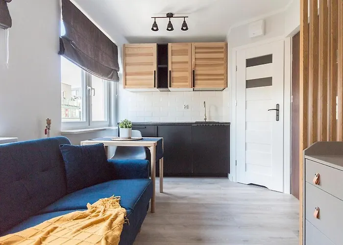 Urban Chic & Great Location & Modern - #o4 شقة وارسو